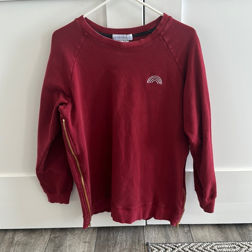 Movemama brass zip sweatshirt